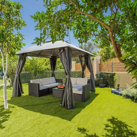 Nina's & Mara's Апартаменты Лигия