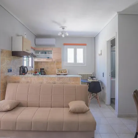 Nina's & Mara's * Lygia (Lefkada)